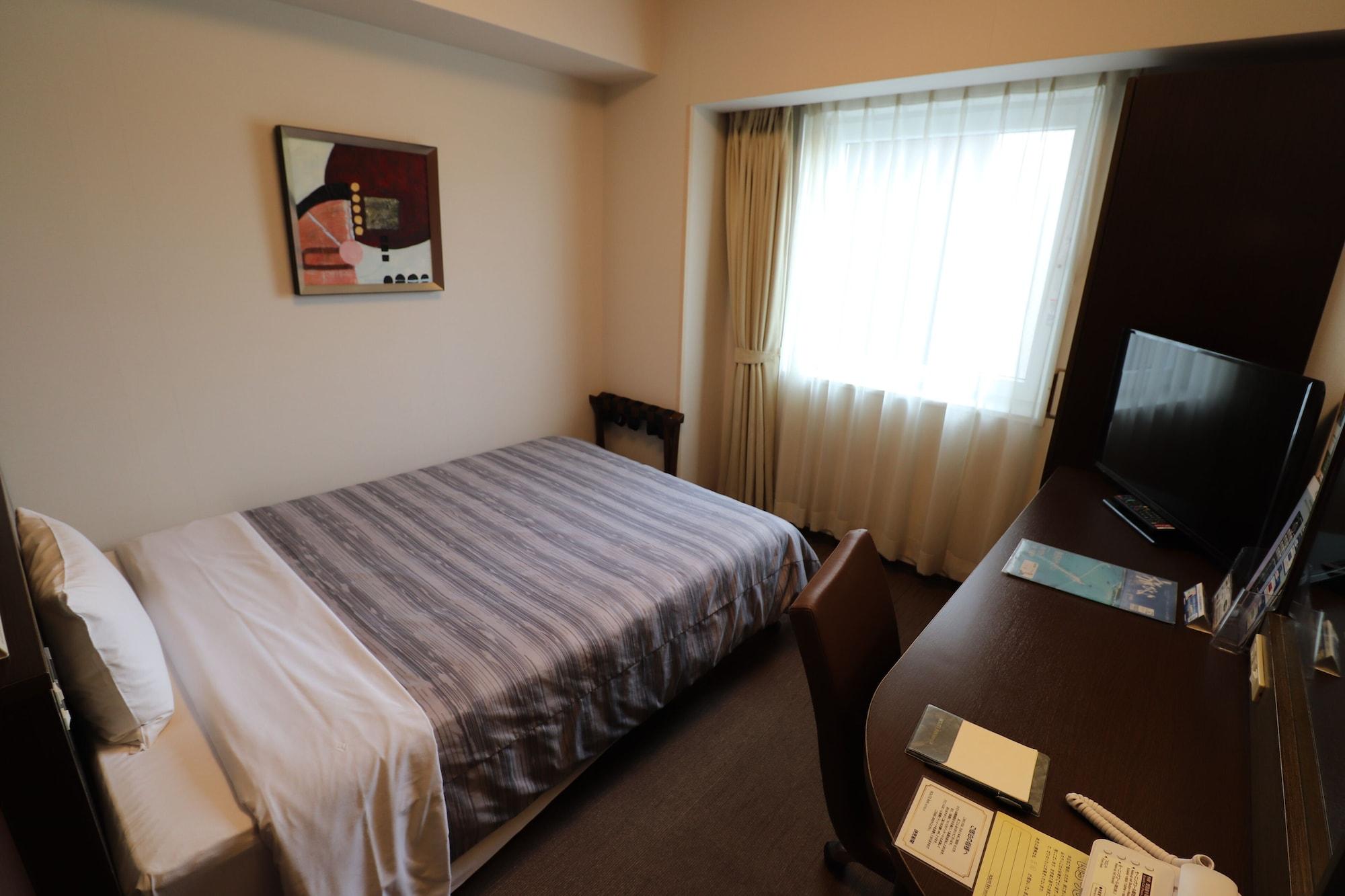 Hotel Route-Inn Chitose Ekimae Kültér fotó