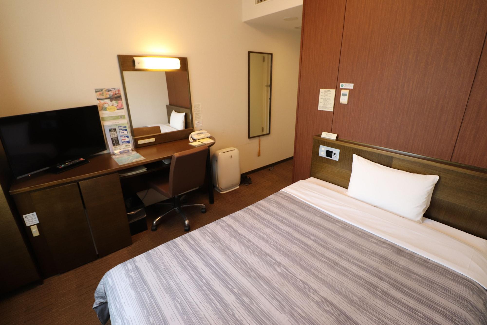 Hotel Route-Inn Chitose Ekimae Kültér fotó