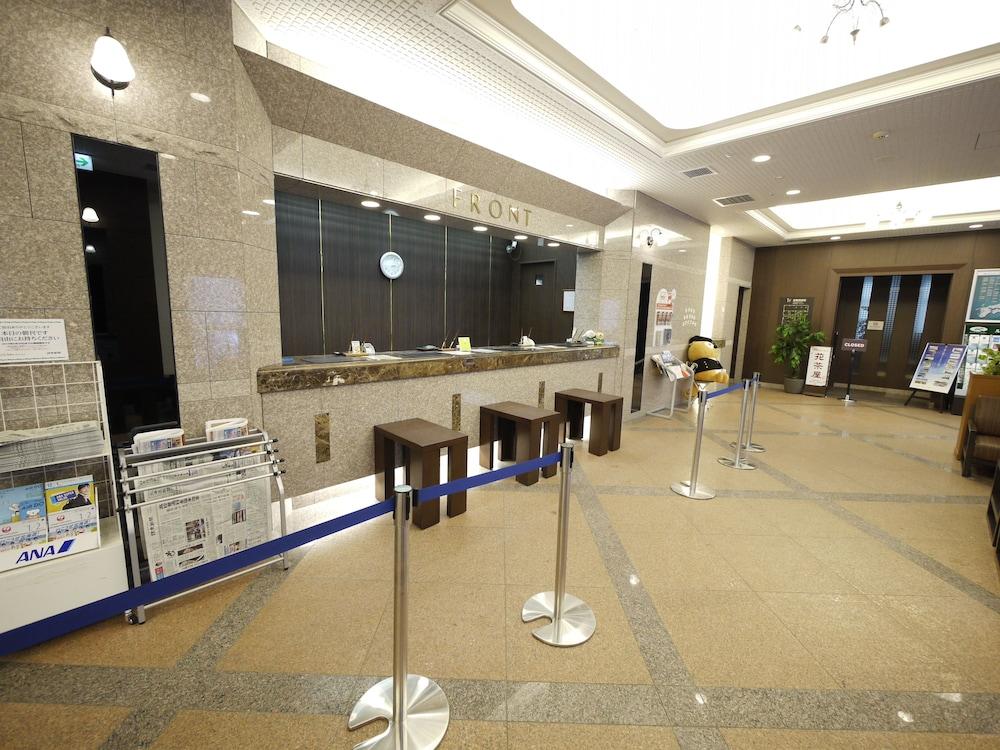 Hotel Route-Inn Chitose Ekimae Kültér fotó